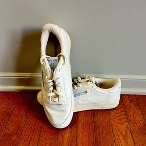 Men Vintage Reebok shoes